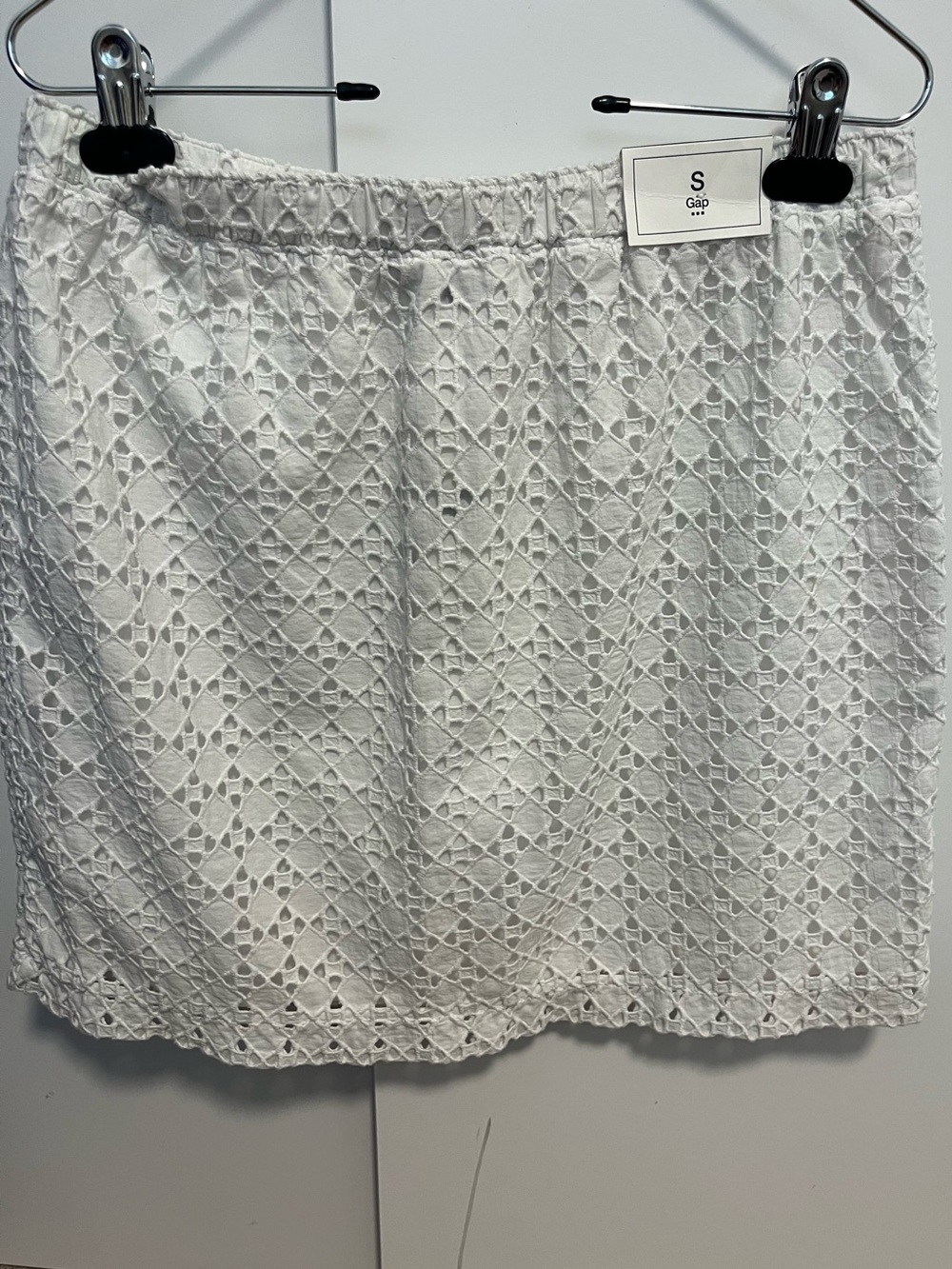 GAP White Eyelet A-Line Skirt